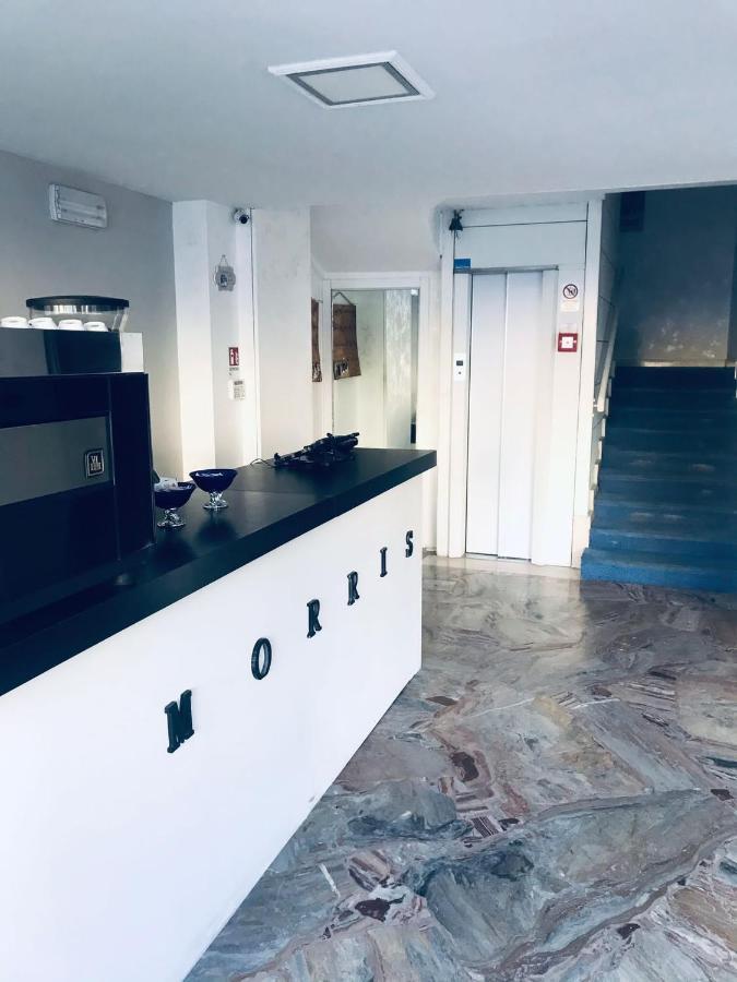 Hotel Morri'S Rimini Exteriör bild