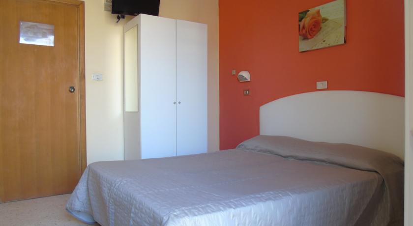 Hotel Morri'S Rimini Rum bild